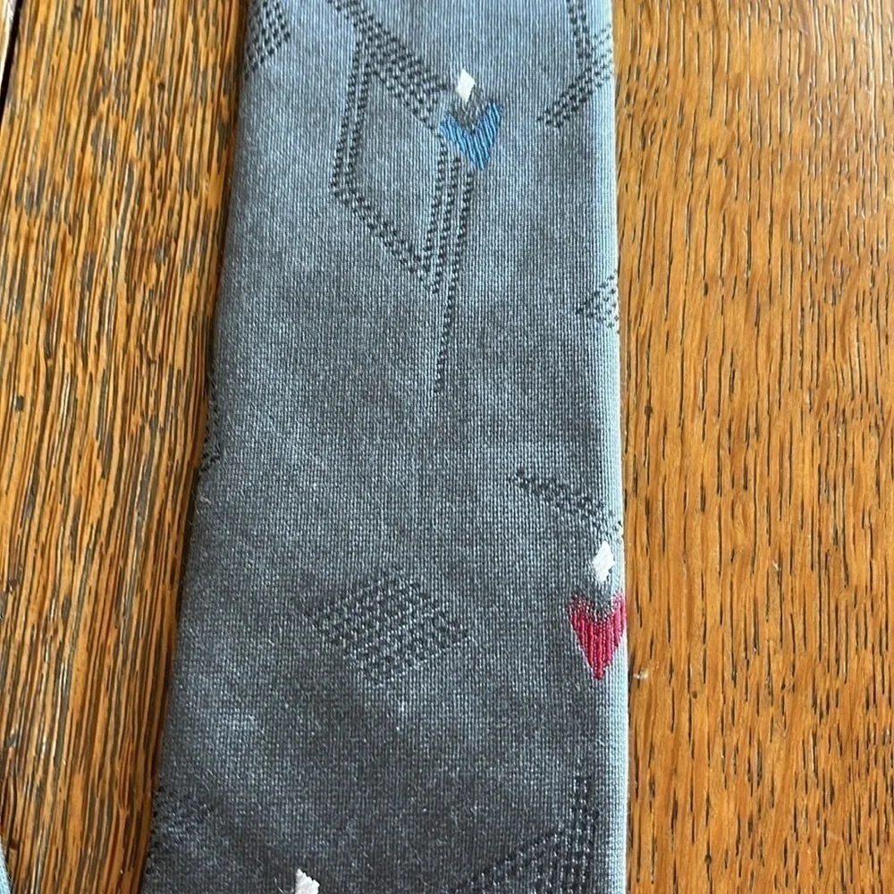 Bon Jour 100% Silk Tie Gray with Blue and Red Hearts Stitching Detail.